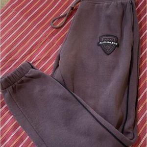 ** SOLD ** Alphalete Jogger women